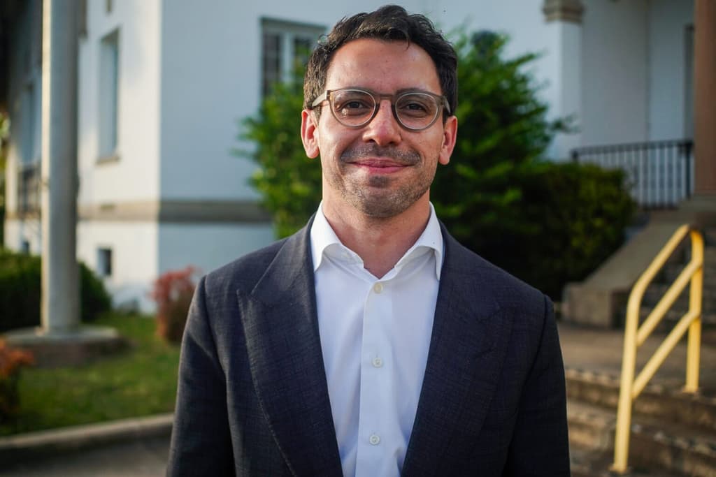icon for Will James Fishback win less than 10% of votes in the Florida Republican Governor primary?