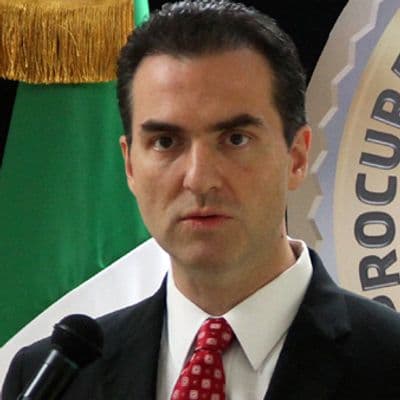 icon for Adrián de la Garza Santos