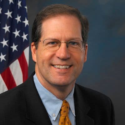 icon for John E. Sununu será o candidato republicano ao Senado em New Hampshire?