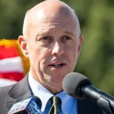 icon for Mike Kennealy